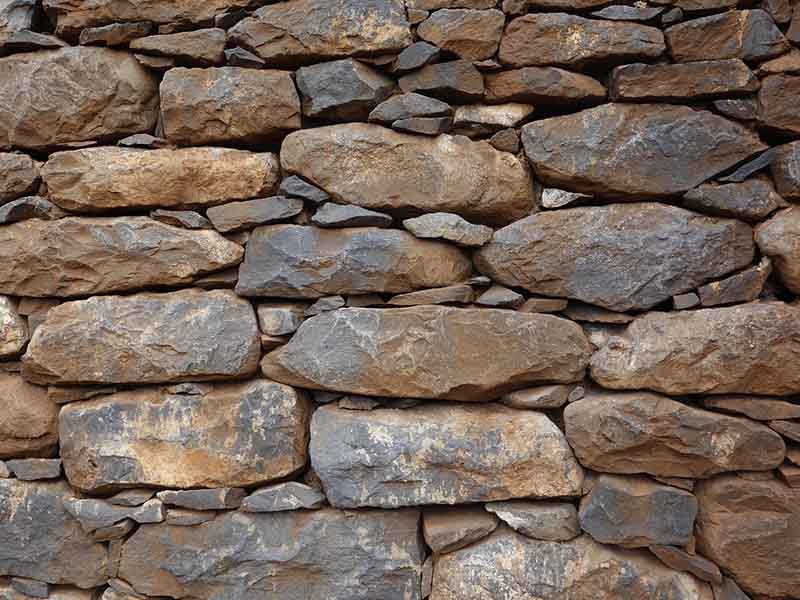 garden stone walls in Kendal and Cumbria