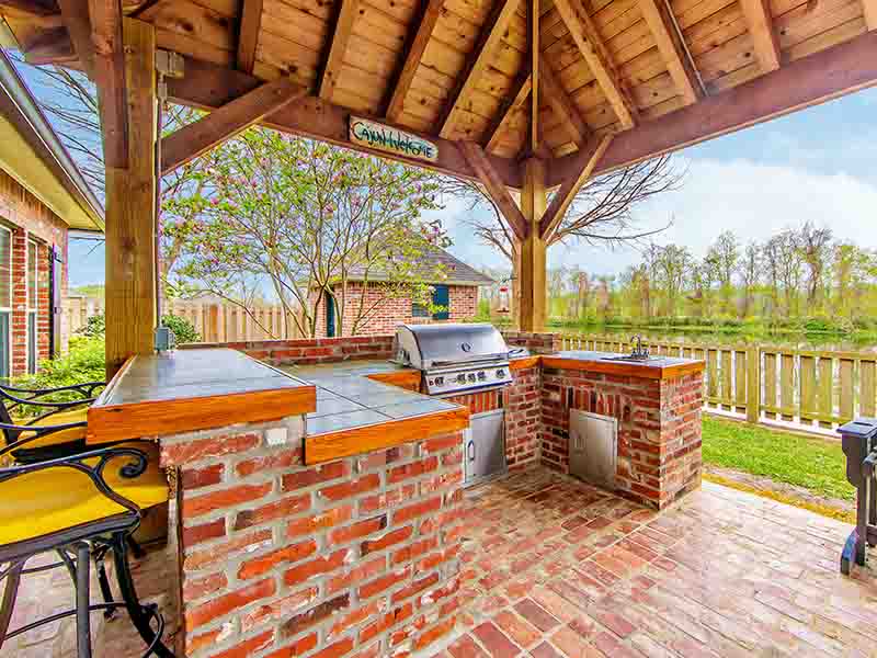 commercial pergolas for hotels pubs restaurants and holiday lets in Cumbria