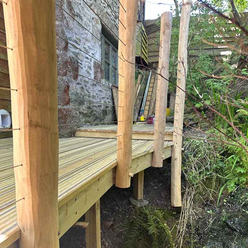 JH Landscaping Kendal Wooden Decking Close