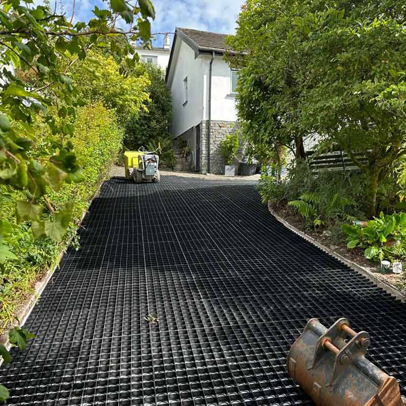 JH Landscaping Kendal Wooden Decking Close