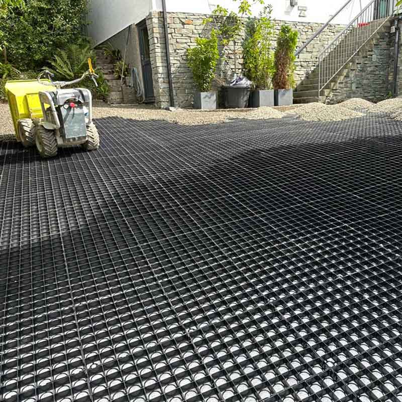 JH Landscaping Kendal Wooden Decking Close