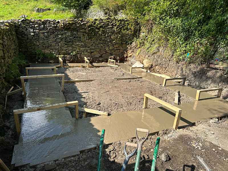 JH Landscaping Kendal Wooden Decking Close